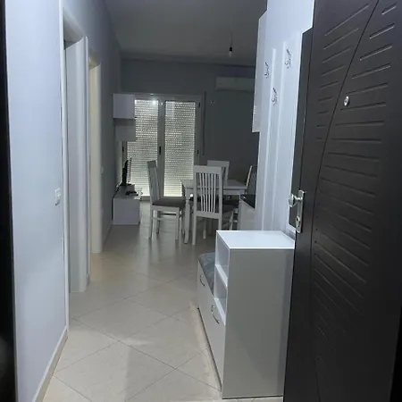 Apartment Vlora's